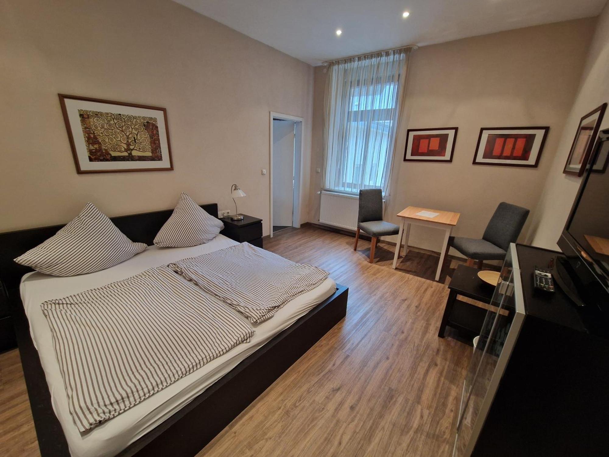 Weingut Haxel Hotel Cochem Room photo